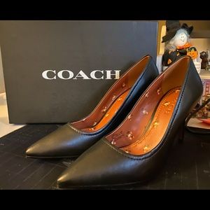 NIB Coach Waverly Pumps